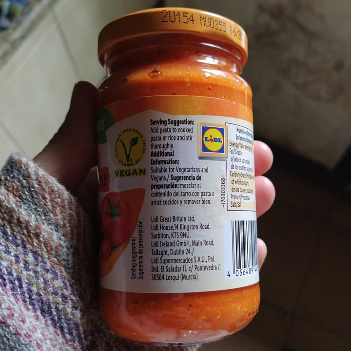 review photo of Vemondo Vegan pesto Alla Calabrese shared by @magara on 30 Jul 2021 - review