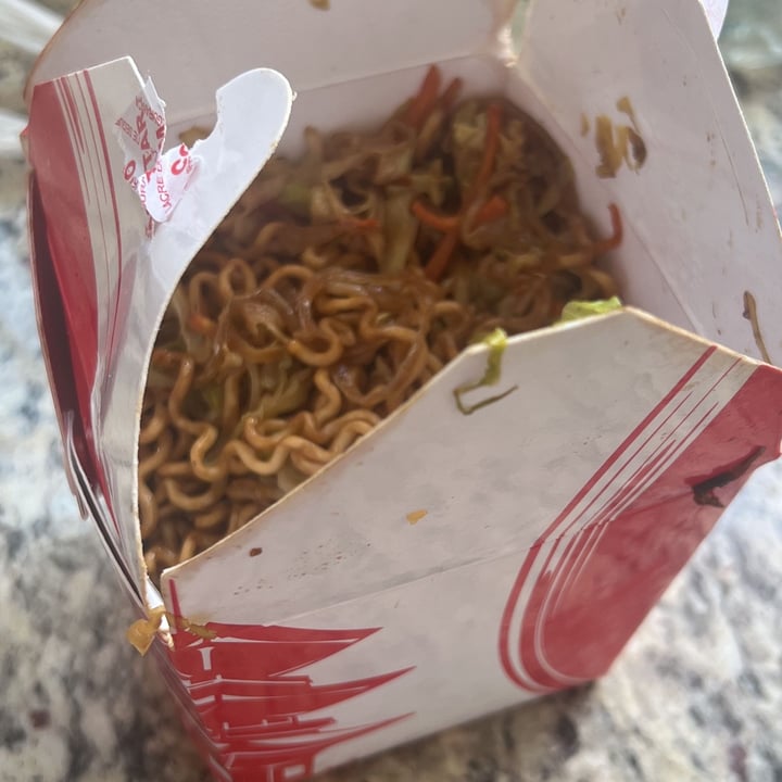 photo of Restaurante Shanghai Unidade II Yakisoba vegetariano shared by @kbraune on  23 May 2022 - review