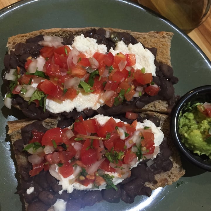 photo of Vegan Planet Molletes shared by @phorip22 on  01 Jul 2021 - review