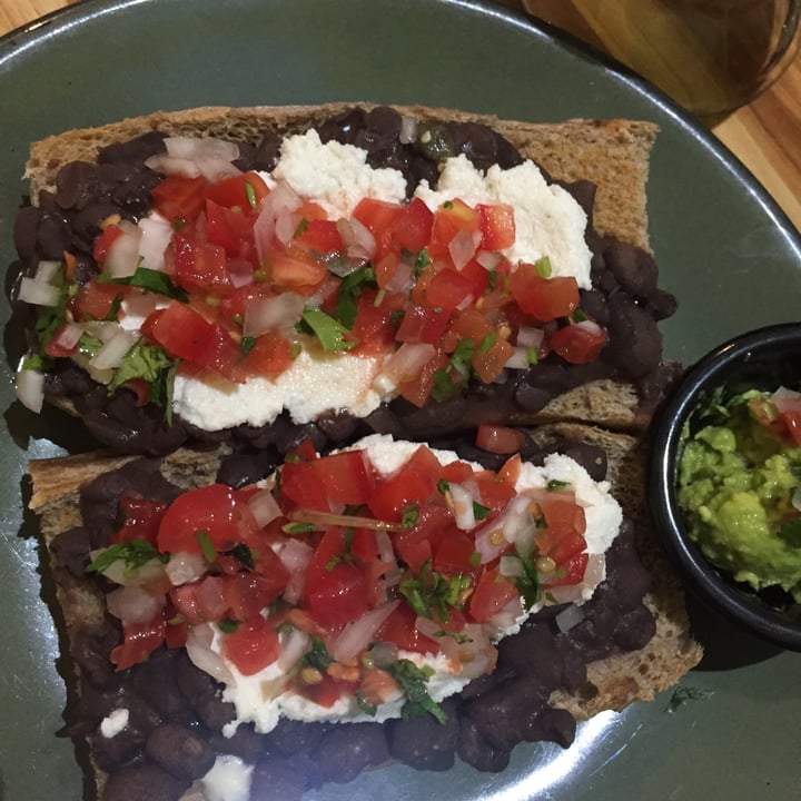 review photo of Vegan Planet Molletes shared by @phorip22 on 01 Jul 2021 - review