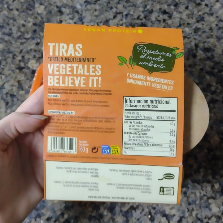 photo of Revolu Green Tiras vegetales shared by @thaivazz on  05 Aug 2022 - review