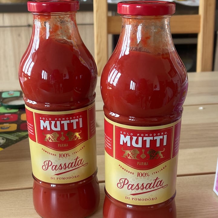 review photo of Mutti Passata di pomodoro shared by @666killstar on 02 May 2022 - review