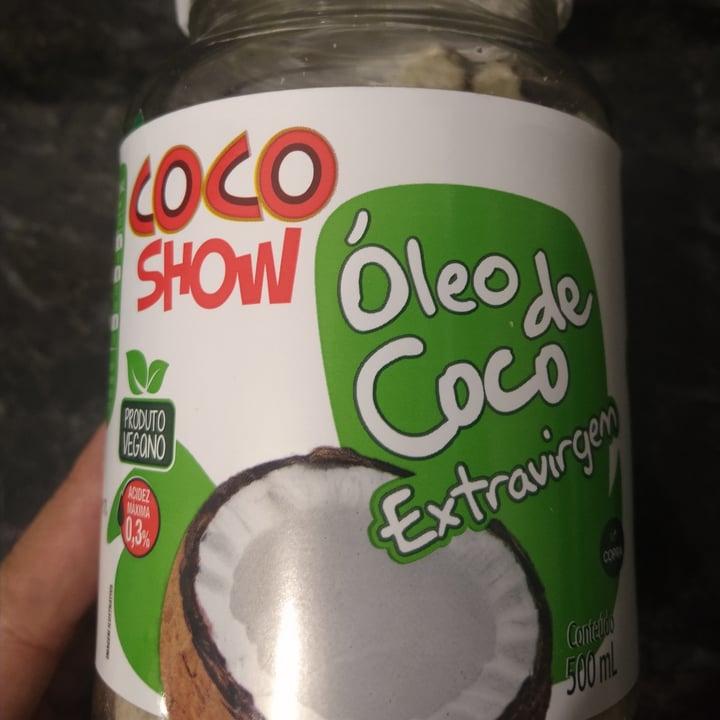 review photo of Coco Show Coconut oil shared by @simonecastro on 26 Apr 2022 - review