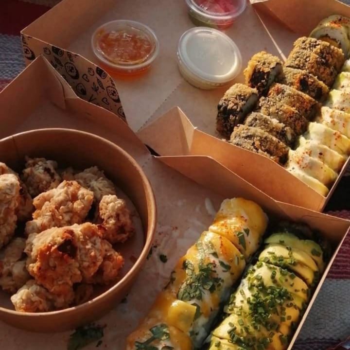 review photo of Yasai Vegan Sushi Acevichado Premium Roll shared by @angy- on 06 Jun 2021 - review
