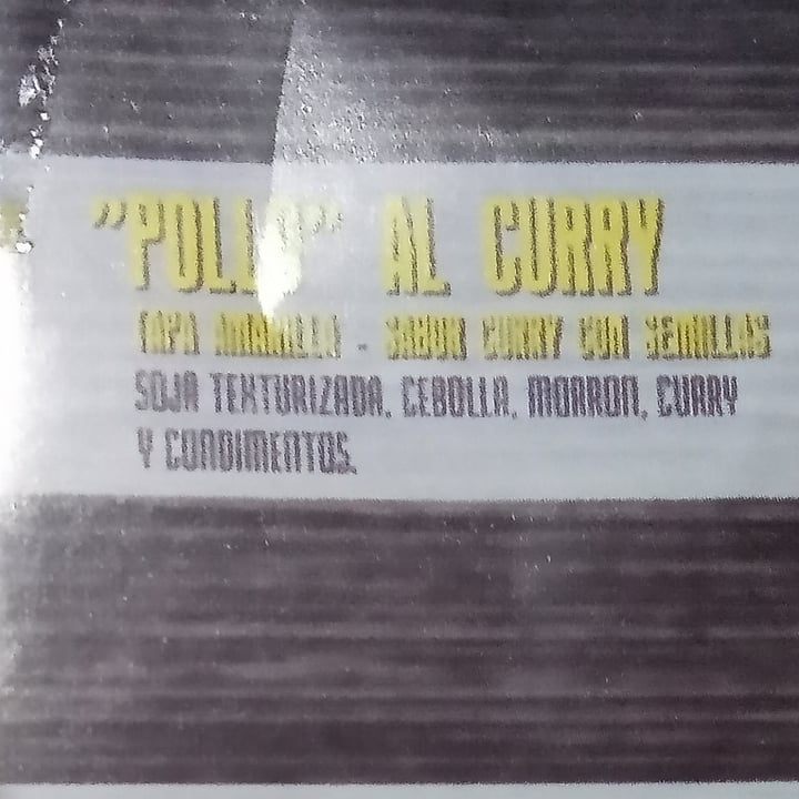 photo of Central pizzas y empanadas Empanada De “pollo” Al Curry shared by @aagustina2250 on  08 May 2021 - review
