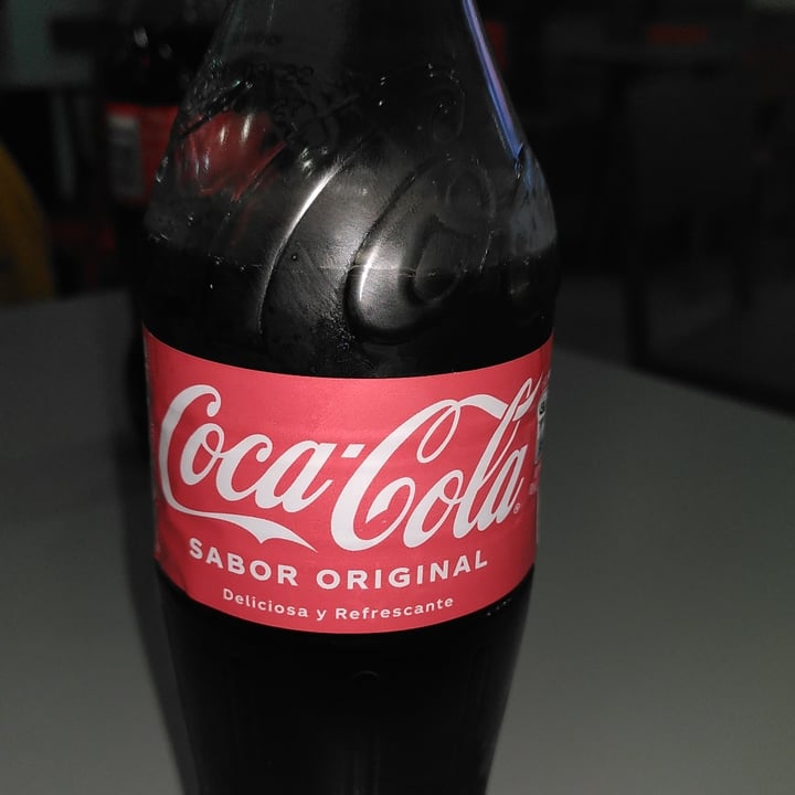 photo of Coca-Cola Coca Cola Classic shared by @nayaralupo on  15 Nov 2021 - review
