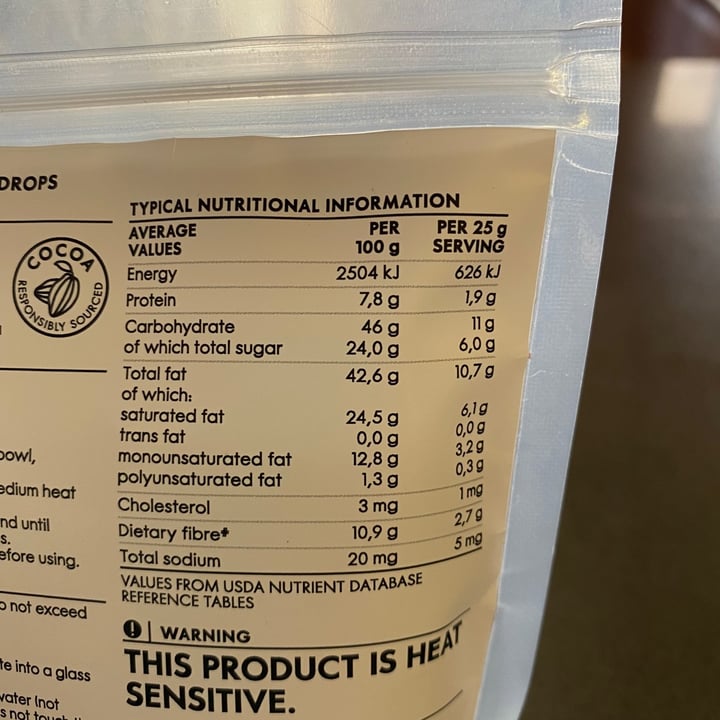 review photo of Woolworths Food 70% cocao dark chocolate drops shared by @ilizemarais on 01 Jul 2021 - review