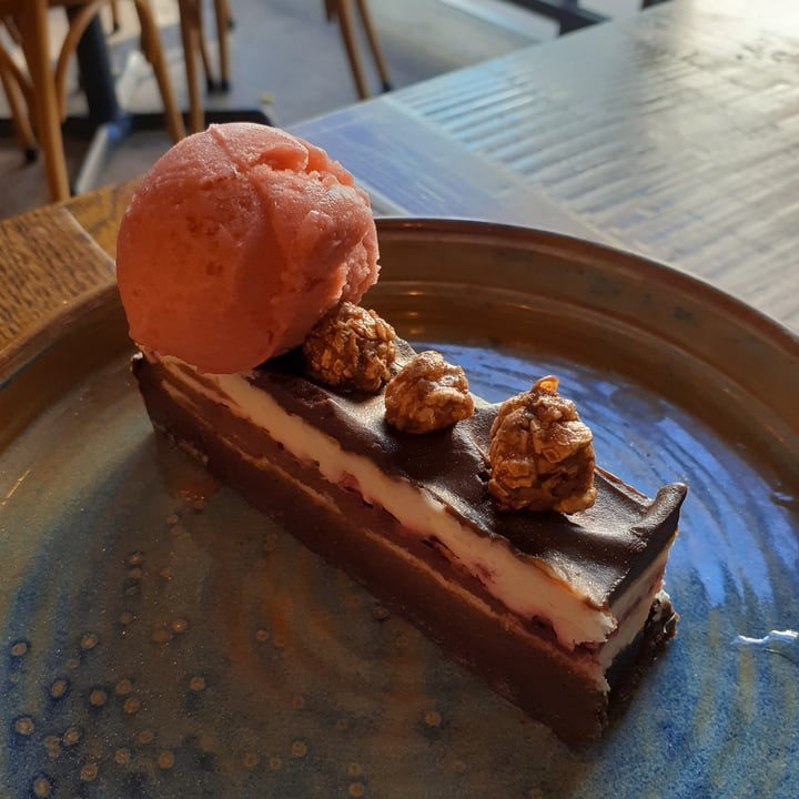 photo of Zizzi Zillionaire shortbread shared by @lucylou77 on  01 Mar 2022 - review