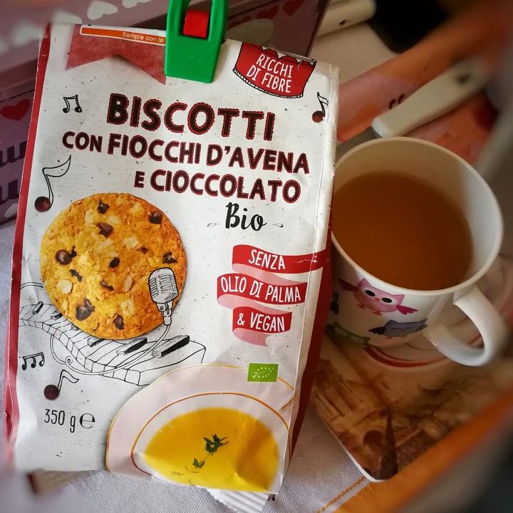 photo of Fior di Loto Biscotti Con Fiocchi D’avena E Cioccolato shared by @camyveg on  26 Jun 2021 - review