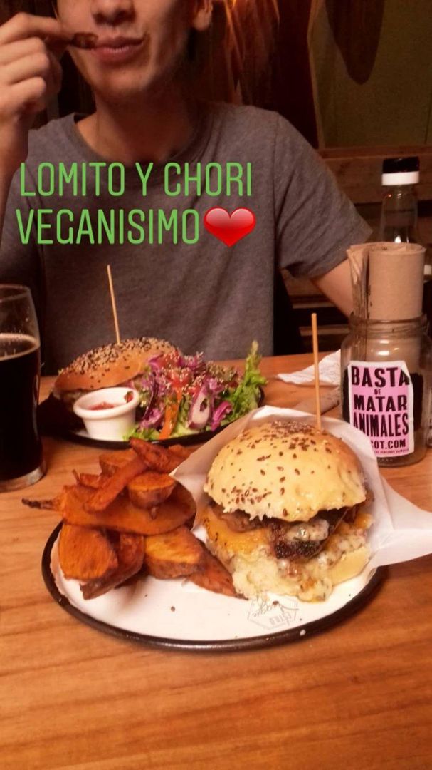 review photo of Estilo Veggie Chori vegano shared by @agustinalemon on 25 Dec 2019 - review