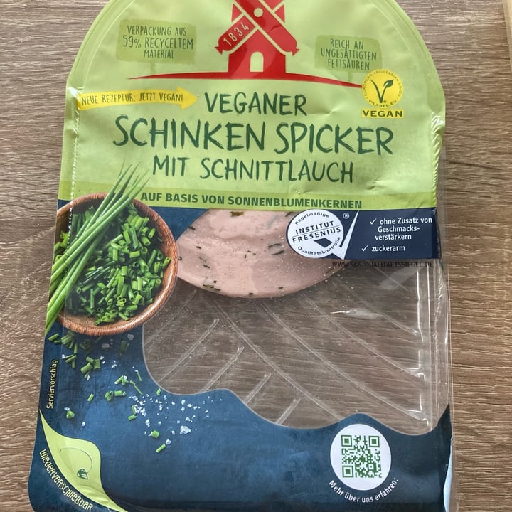 photo of Rügenwalder Mühle Veganer Schinken Spicker Mit Schnittlauch shared by @abi88 on  27 Nov 2021 - review