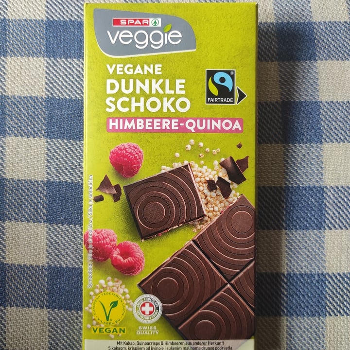 review photo of Spar Veggie Vegane Dunkle Schoko Himbeere-Quinoa shared by @edosalmo on 18 Aug 2022 - review