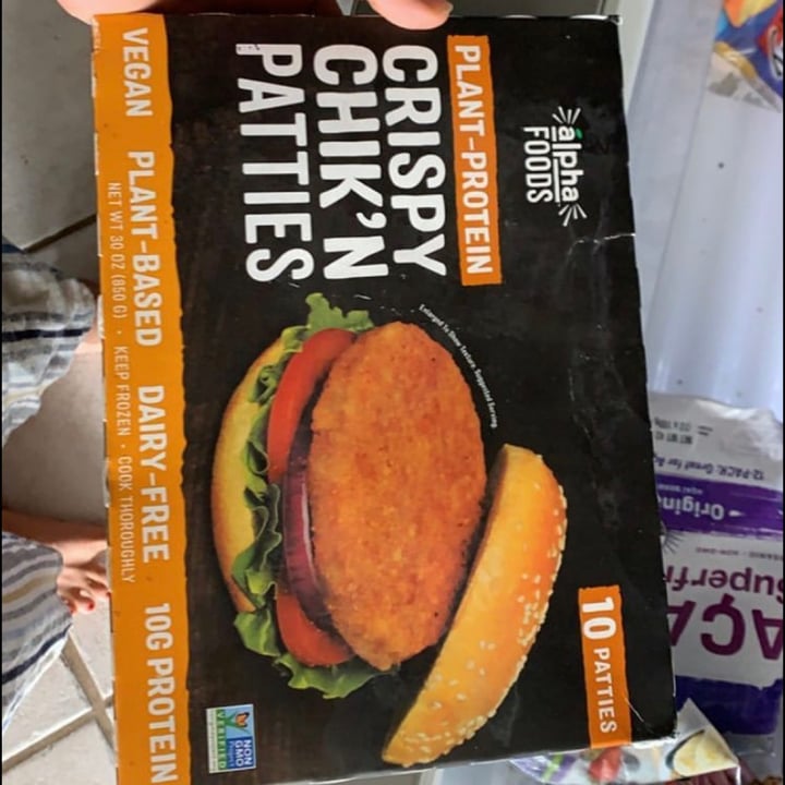 review photo of Alpha Foods Crispy Chik’n Patties shared by @veganaiolilife on 01 Jun 2020 - review
