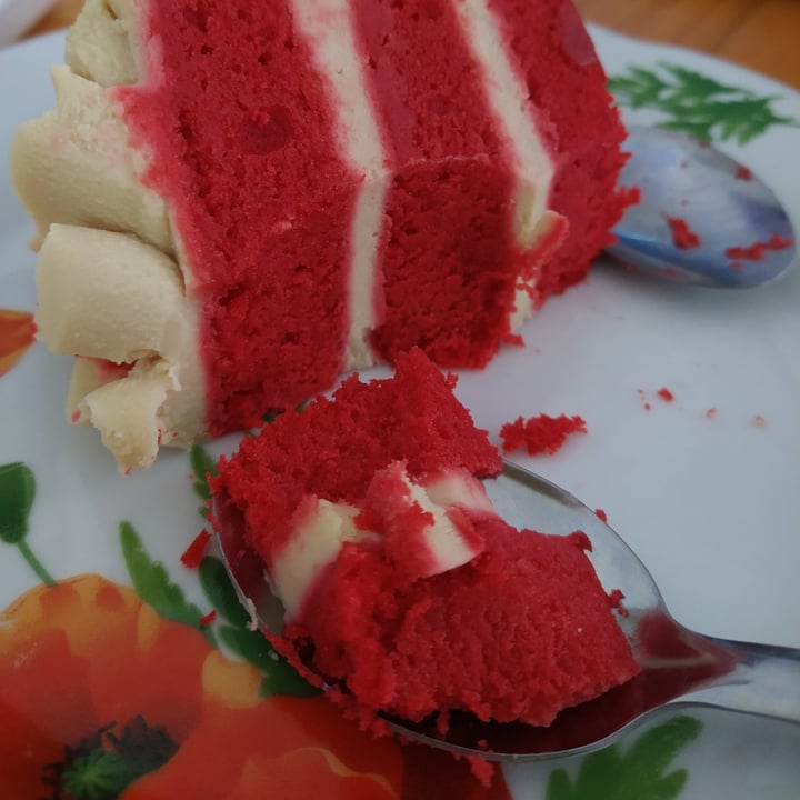 review photo of Let it V - Delivery & Take Away Bizcocho Red Velvet shared by @camibrandan on 11 Aug 2022 - review