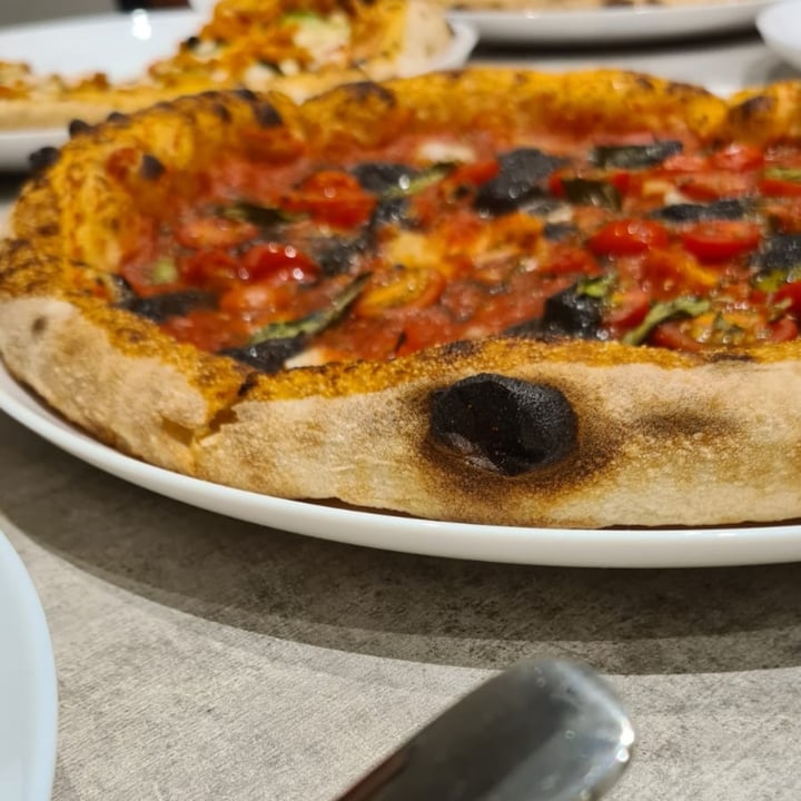 photo of Pizza Power Vegan Marinara Sbagliata shared by @danimarques on  28 Apr 2022 - review