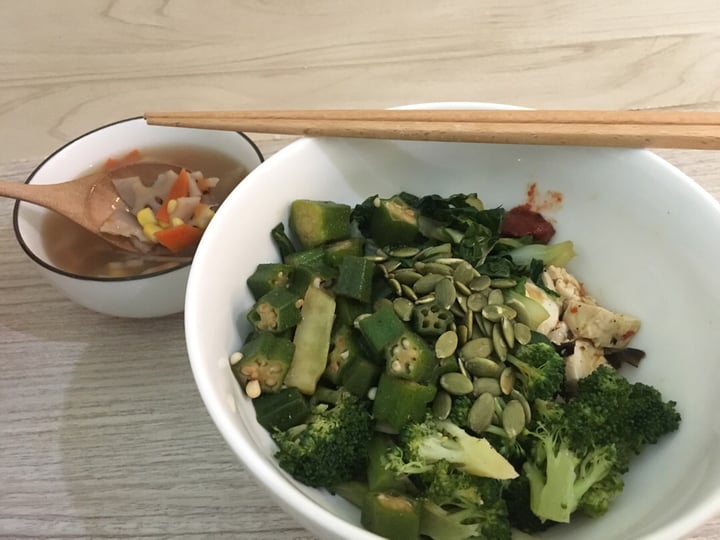 review photo of Simple Lifestyle Healthy Vegetarian Cafe Vegan Buddha Bowl shared by @ladyv on 03 Apr 2019 - review