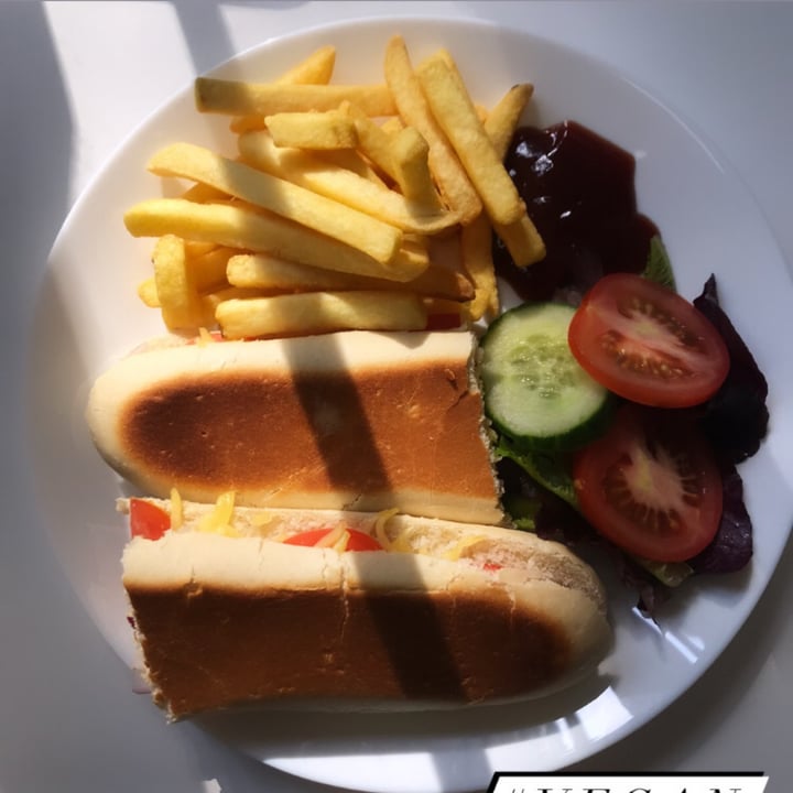 photo of Daisy’s Play Centre Cheeze, Tomato & Onion Panini W/ Chips shared by @elizabethh on  26 Sep 2020 - review