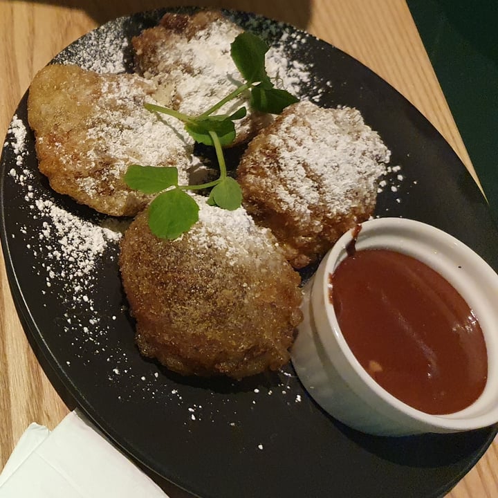 photo of Greenhouse Canteen & Bar Deep Fried Cookies shared by @vanessap on  08 Jun 2020 - review