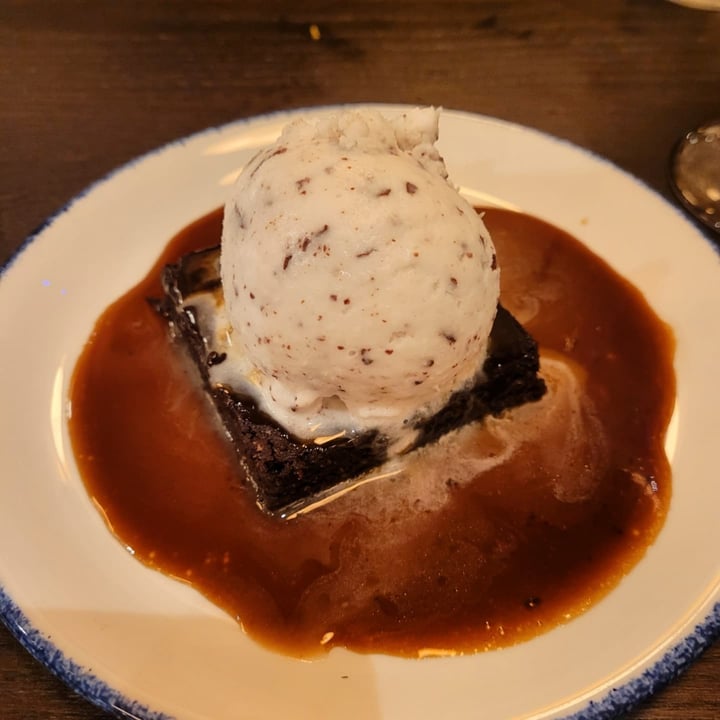 review photo of Wulf & Lamb Marylebone Brownie with Ice Cream shared by @blairwaldorf on 22 Oct 2021 - review