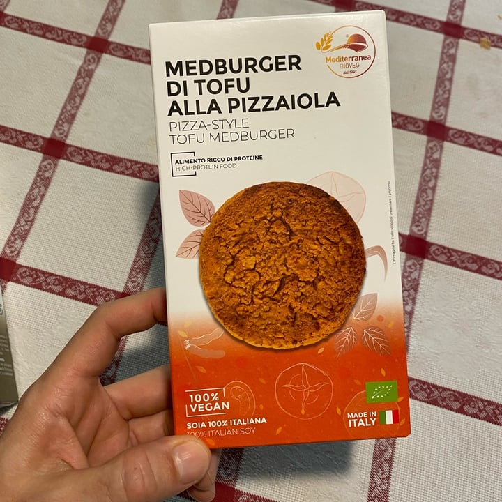 photo of Mediterranea BioVeg Medburger Di Tofu Alla Pizzaiola shared by @arthurlee on  31 Oct 2022 - review