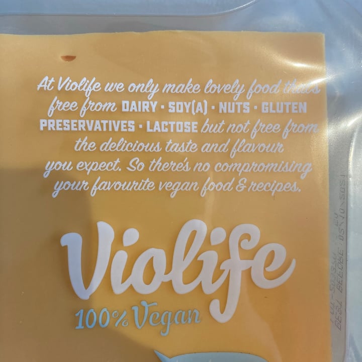 photo of Violife Cheddar Slices shared by @miyukudo on  16 Feb 2021 - review