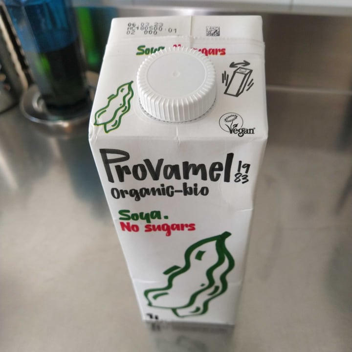 photo of Provamel Organic Soya No sugars shared by @leonardafaggi on  18 Oct 2022 - review