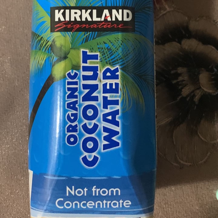 photo of Kirkland Signature Organic Coconut Water shared by @huiwang on  12 Feb 2022 - review