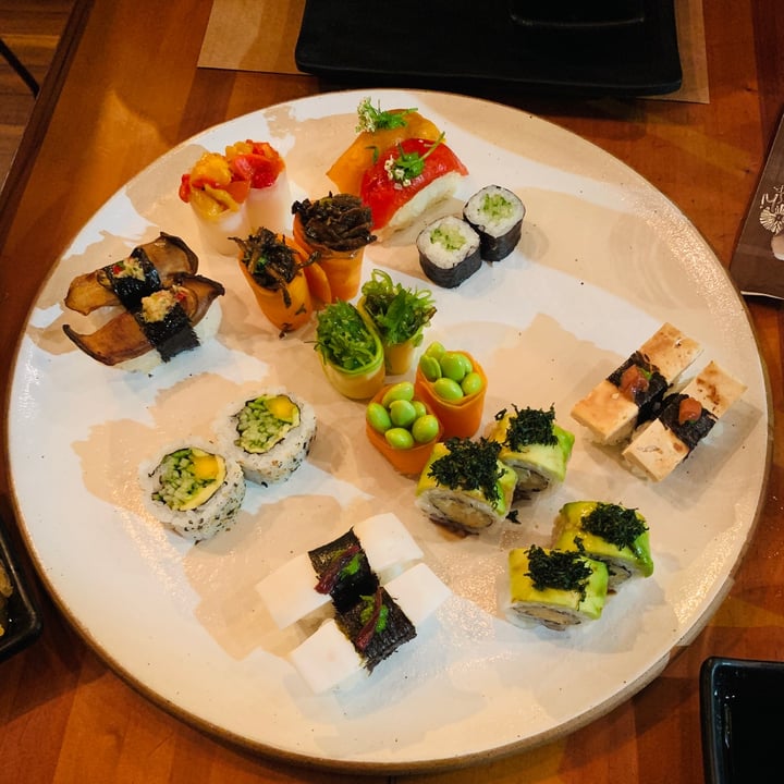 photo of Sushimar Vegano Combinado de sushi shared by @drdodd on  04 Jan 2023 - review