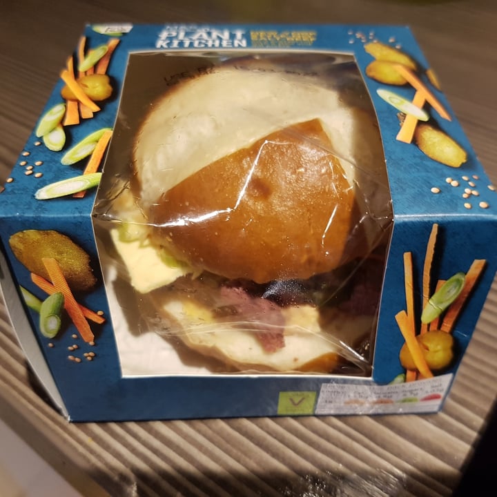 photo of M & S Foods Vegan Salt 'Beef' Pretzel Sandwich shared by @vegan-paul on  26 Mar 2022 - review