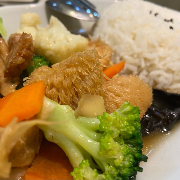 photo of Vegetarian Express Cafe Monkey Head Mushroom Rice shared by @fxk on  26 Nov 2021 - review