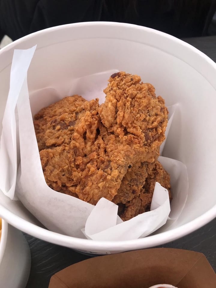 photo of Eat Love Fried Chik’n shared by @unidad-animal on  22 Jan 2020 - review