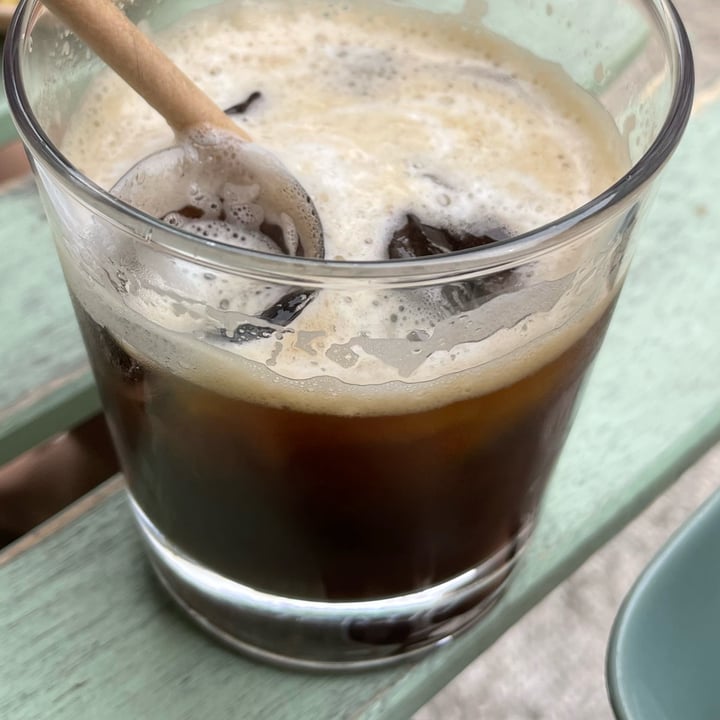 photo of Dulcamara Vegan Bakery & Bistrot Iced Coffee shared by @lassetiereleben on  29 Jun 2022 - review