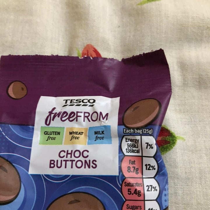 photo of Tesco Choc Buttons shared by @aliyah91 on  02 Jul 2021 - review
