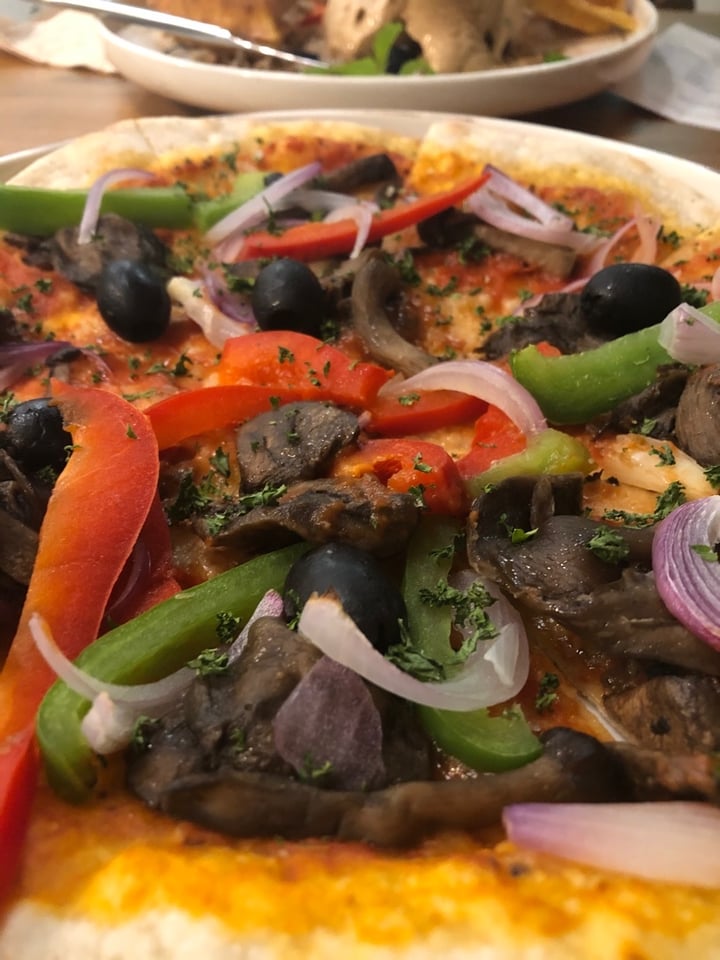 photo of Craftsmen Specialty Coffee (Holland) 10” Tomato Basil Pizza shared by @miriamy on  15 Feb 2020 - review