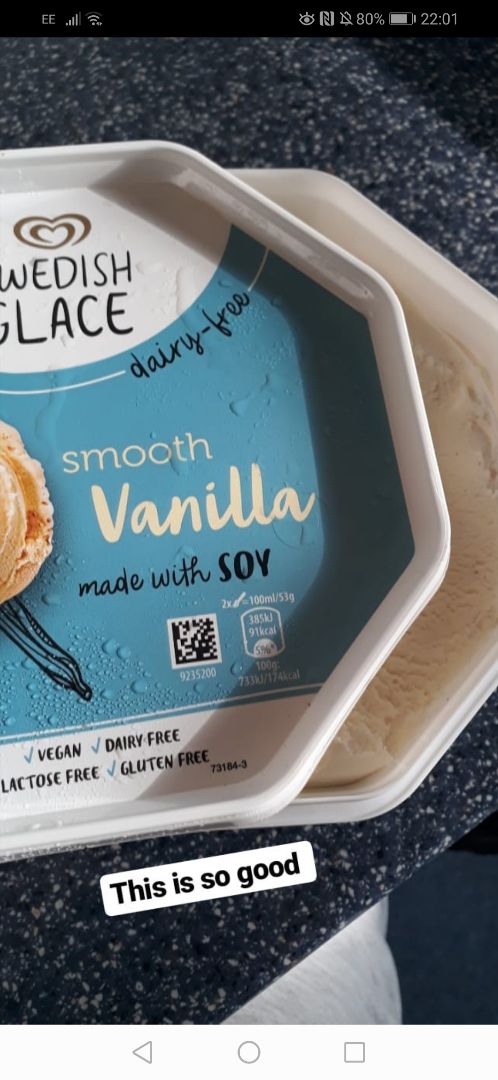 review photo of Swedish Glace Smooth Vanilla shared by @troyehaydentro on 14 Aug 2019 - review