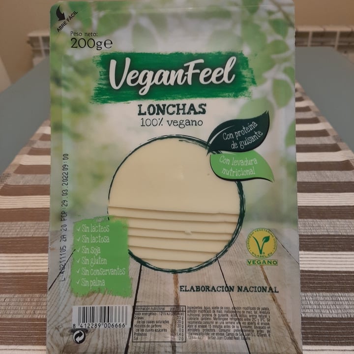 photo of Vegan Feel Lonchas 100% Veganas Queso shared by @edusantana on  15 Feb 2022 - review