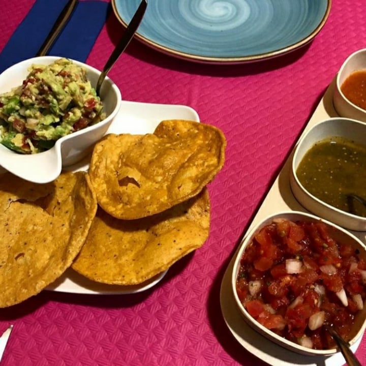 photo of Rincón Mexicano Pontevedra Guacamole shared by @desdeees on  31 Oct 2020 - review