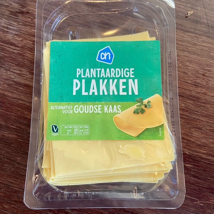 photo of Albert Heijn Plantaardige plakken goudse kaas shared by @marieheidi on  23 Jun 2022 - review