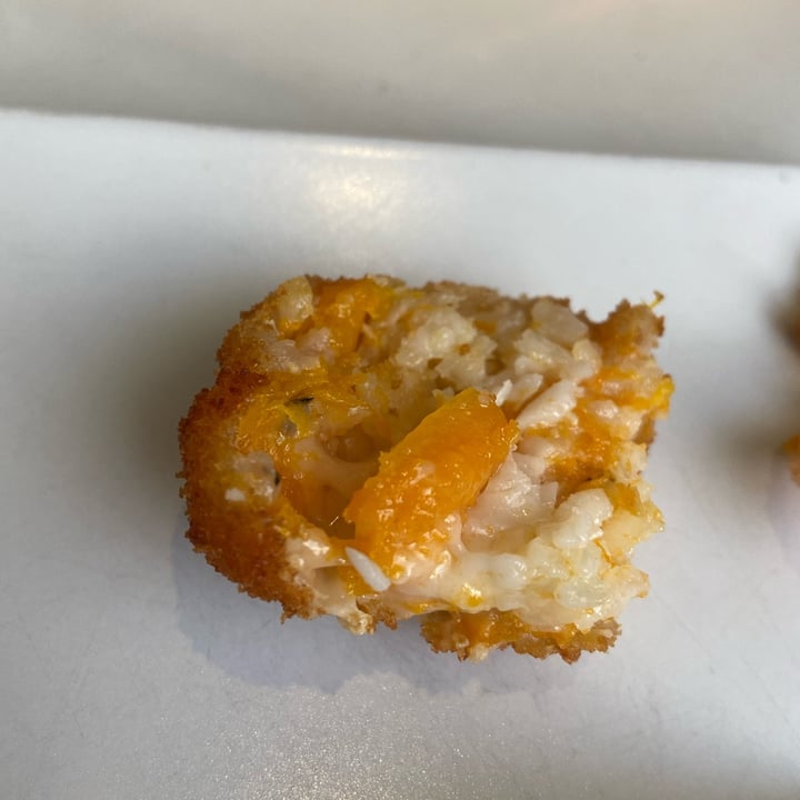 photo of Choose Restaurante Vegano ARANCINI DE RAGÚ, ZUCCA, TARTUFO shared by @blancavinas on  29 May 2022 - review