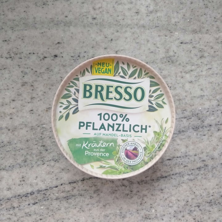 review photo of Bresso Auf Mandelbasis mit Kräuter der Provence shared by @emmimariwa on 18 Oct 2021 - review