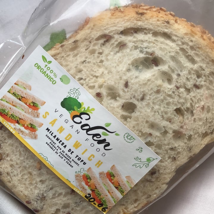 photo of Eden vegan food Sandwich de tofu shared by @summerbb on  26 Jun 2022 - review