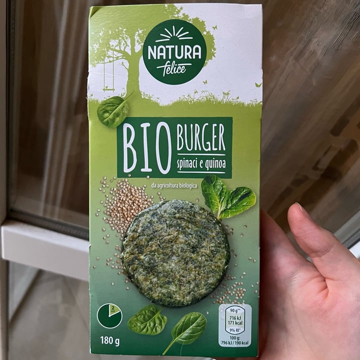 photo of Natura Felice Bio burger spinaci e quinoa shared by @falenagrigia on  16 Apr 2022 - review