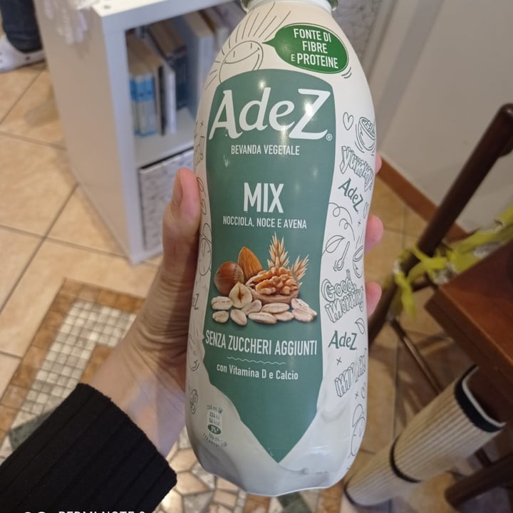 photo of AdeZ Bevanda Vegetale Mix shared by @alessandroquarta on  01 Jun 2021 - review