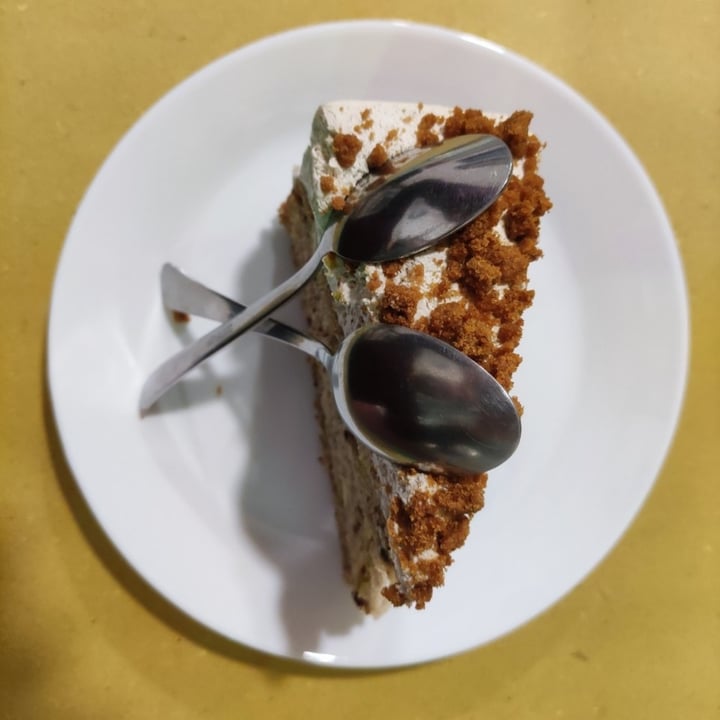 photo of Zucchero a Velò Pistachio Cake shared by @cinziapao on  30 Nov 2021 - review