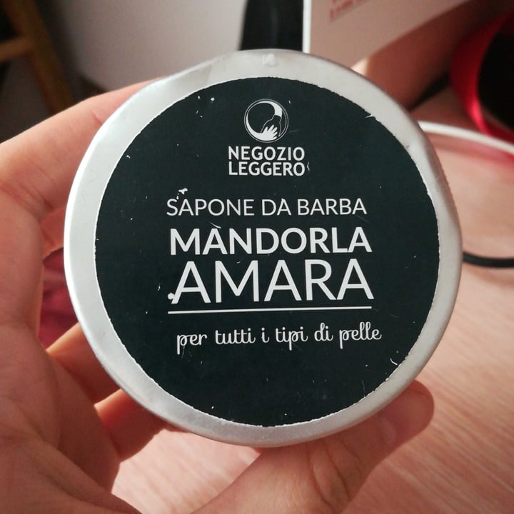 photo of Negozio Leggero Sapone Da Barba Mandorla Amara shared by @thecatcherintherye on  25 Apr 2021 - review