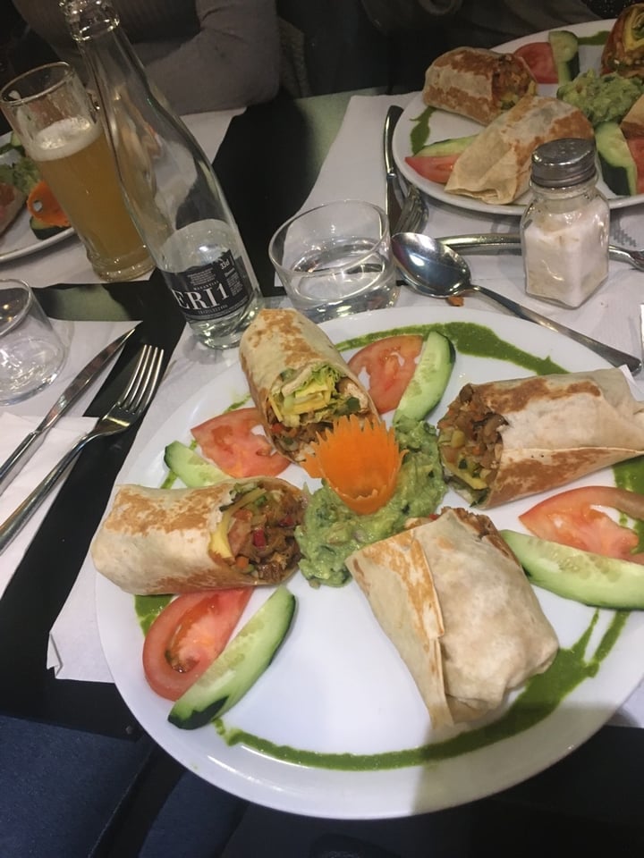 photo of Veggie Garden Plant Based Wrap shared by @nicoleeeeeepp on  21 Dec 2019 - review