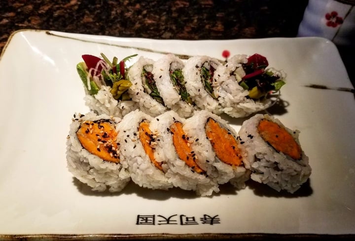 photo of Sushi Tengoku Yam Tempura Roll shared by @iolantherhoda on  27 Mar 2020 - review
