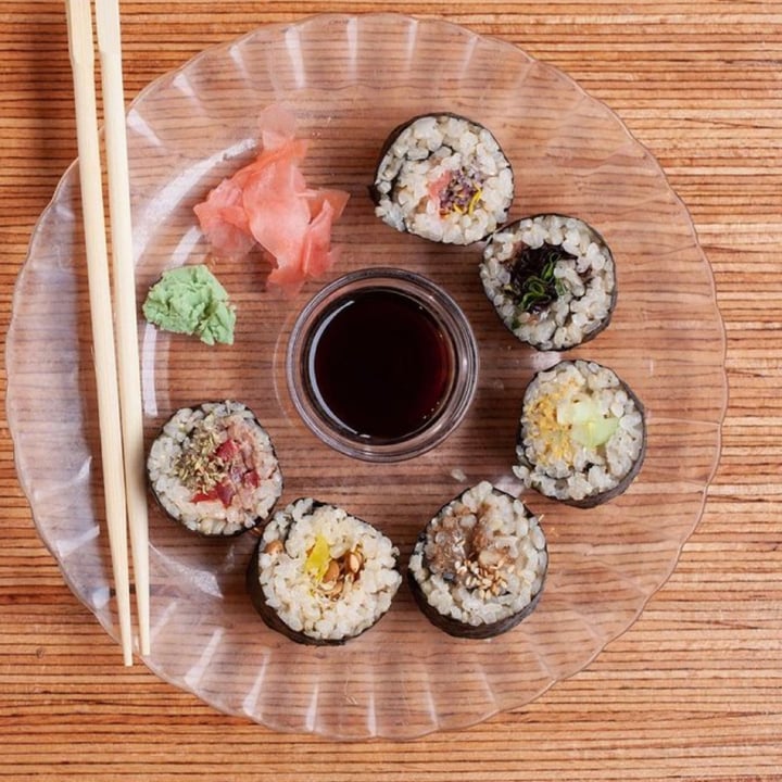 review photo of LA CAMELIA VEGAN BAR Sushi shared by @rakkel on 05 Mar 2022 - review