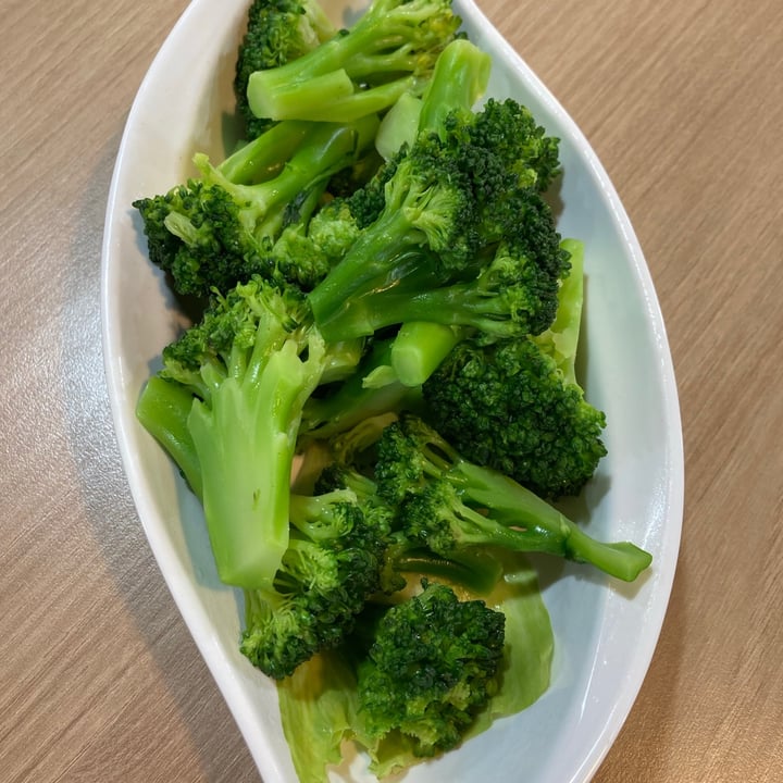 review photo of Backyard Griller Broccoli 🥦 shared by @liesadesisca on 28 Sep 2021 - review