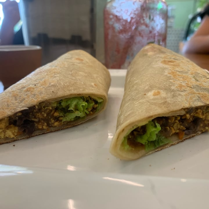 photo of Herbívoro Burrito breakfast shared by @apaulapimentel on  25 Sep 2022 - review